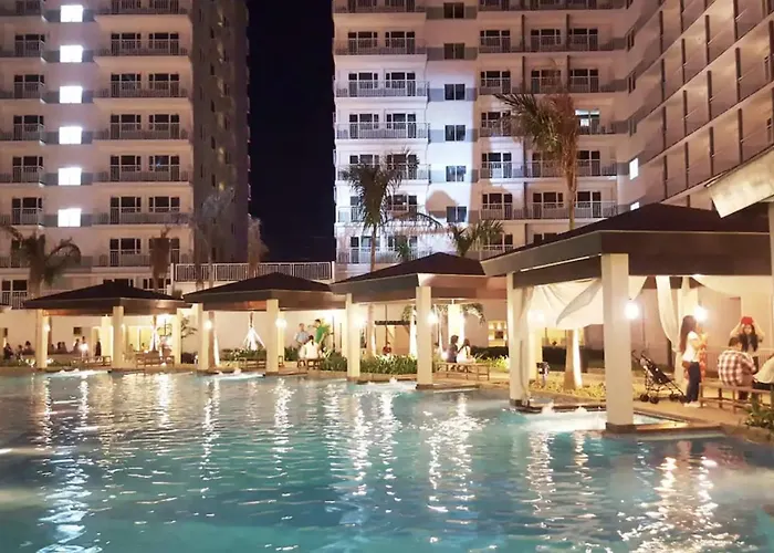 Near Moa Bay Airport Via Naiax Balcony-pool View Wifi Shell Residences * Manila