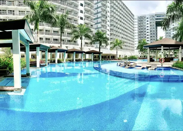 Near Moa Bay Airport Via Naiax Balcony-pool View Wifi Shell Residences